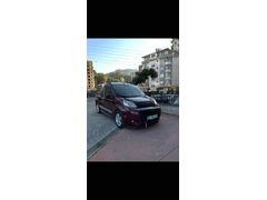 Sahibinden Fiat Fiorino panorama 1.3 Multijet Emotion 2011 Model  270.000 km Bordo
