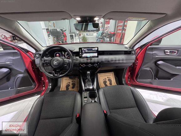 2024 HONDA HRV 21 BİN KM DE HATASIZ BOYASIZ