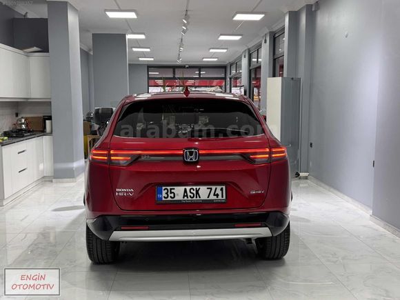 2024 HONDA HRV 21 BİN KM DE HATASIZ BOYASIZ