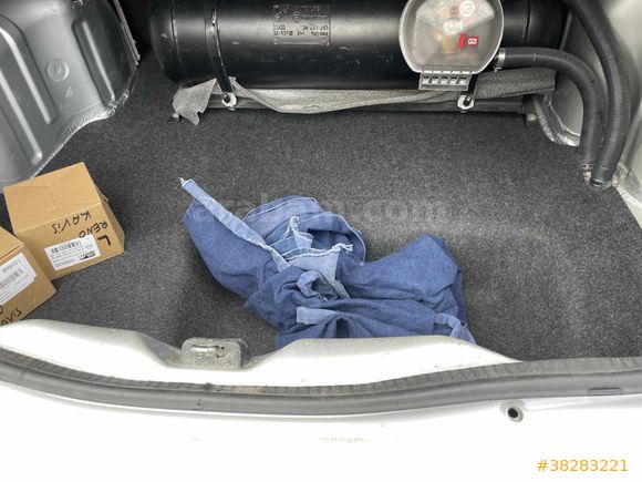 Sahibinden Renault Clio 1.4 Alize 2006 Model  161.000 km Gri