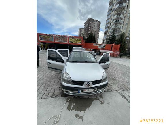 Sahibinden Renault Clio 1.4 Alize 2006 Model  161.000 km Gri