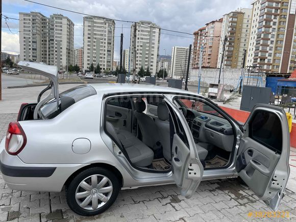Sahibinden Renault Clio 1.4 Alize 2006 Model  161.000 km Gri