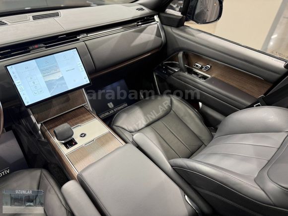 BAYİ 2024 YENİ RANGE ROVER AUTOBİOGRAPHY D350 HATASIZ BOYASIZ