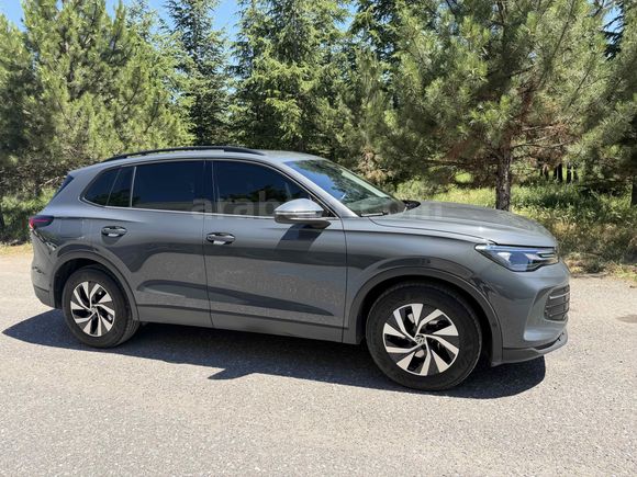 Sahibinden Volkswagen Tiguan 1.5 TSI Life 2024 Model 