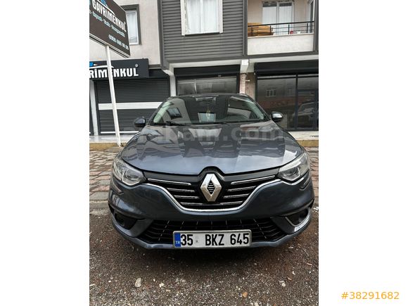 Sahibinden Renault Megane 1.5 Blue DCI Touch 2020 Model