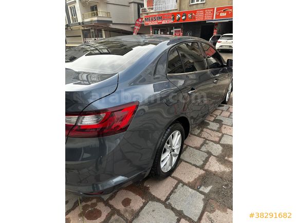 Sahibinden Renault Megane 1.5 Blue DCI Touch 2020 Model