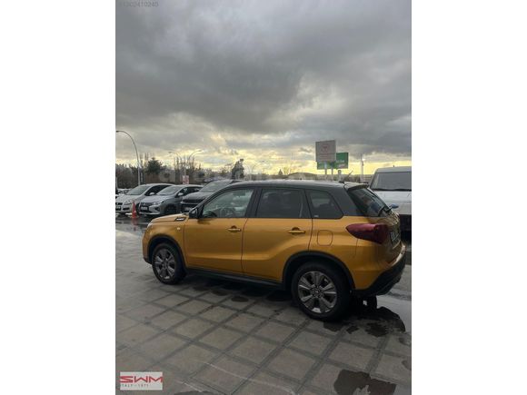 TECİMEROĞLU'NDAN TERTEMİZ LANSMAN RENK HYBRİD SUZUKİ VİTARA