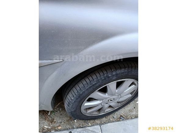 370    olur yeni aracimi buldum ACİL Satilik megan  2