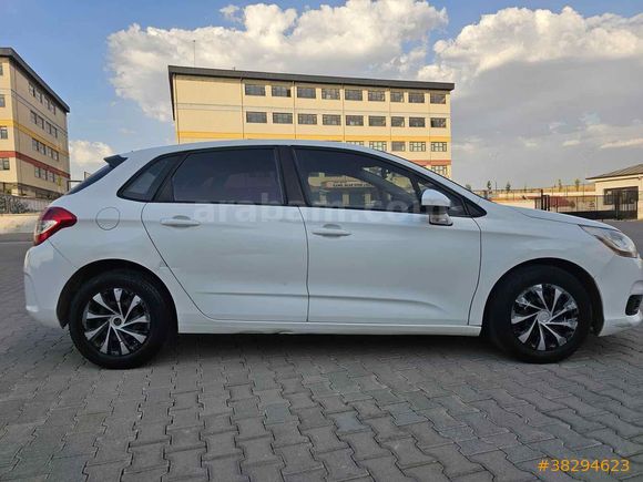 Sahibinden Citroen C4 1.6 HDi Attraction 2012 Model 