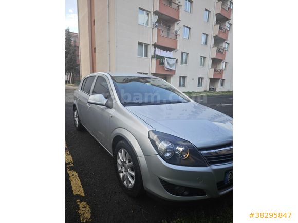 77 Bin km, Kazasız, 1.6 benzin Opel Astra