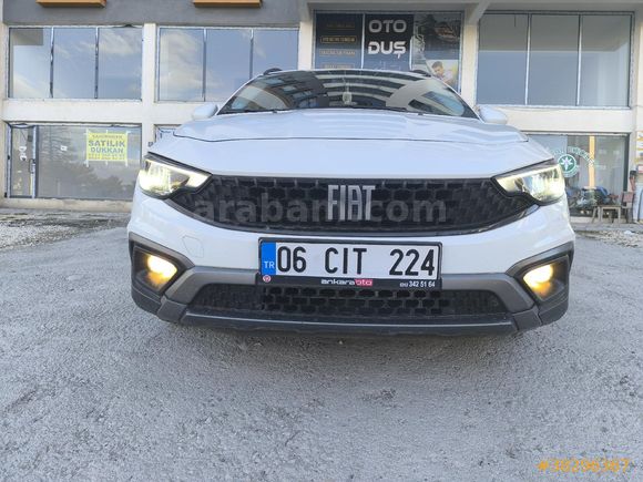 Sahibinden Fiat Egea Cross 1.4 Fire Urban 2021 Model  30.000 km Beyaz