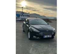 Sahibinden Ford Focus 1.6 TDCi Titanium 2015 Model  185.000 km Siyah