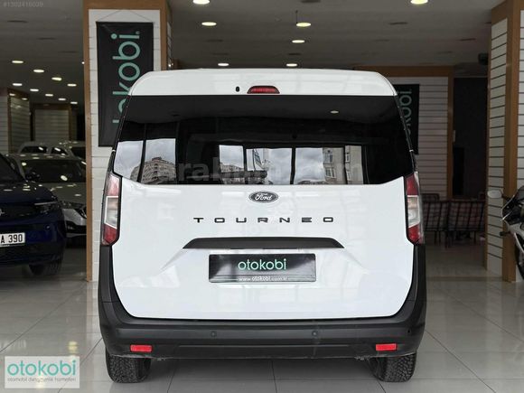 OTOKOBİ-2024 TOURNEO COURIER DELUXE 1.5D 100HP-ORJİNAL