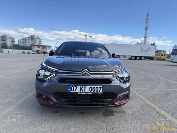 Sahibinden Citroen C4 1.2 PureTech Shine Bold 2022 Model 