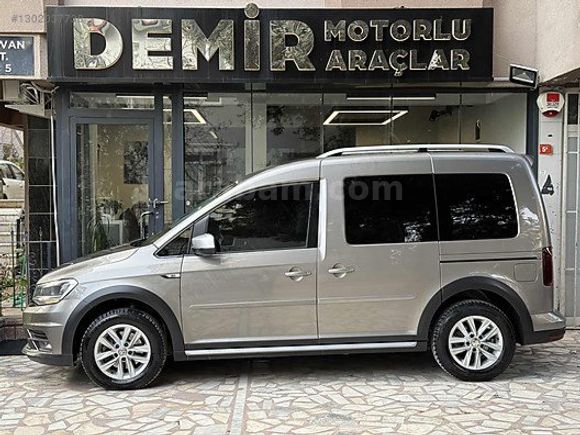 DEMİR 2018 VOLSWAGEN CADDY 2.0 TDI DSG ALLTRACK 218.000 KM