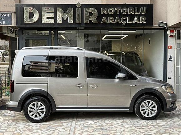 DEMİR 2018 VOLSWAGEN CADDY 2.0 TDI DSG ALLTRACK 218.000 KM
