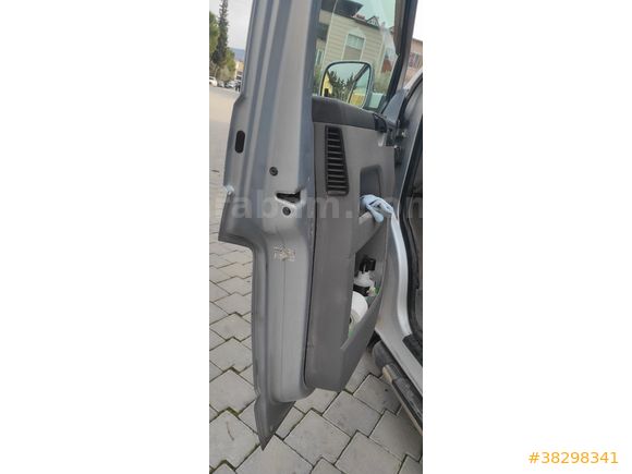 Sahibinden Volkswagen MultiVan 1.9 TDI 2004 Model  393.400 km Gri (Gümüş)