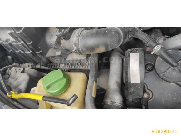 Sahibinden Volkswagen MultiVan 1.9 TDI 2004 Model  393.400 km Gri (Gümüş)