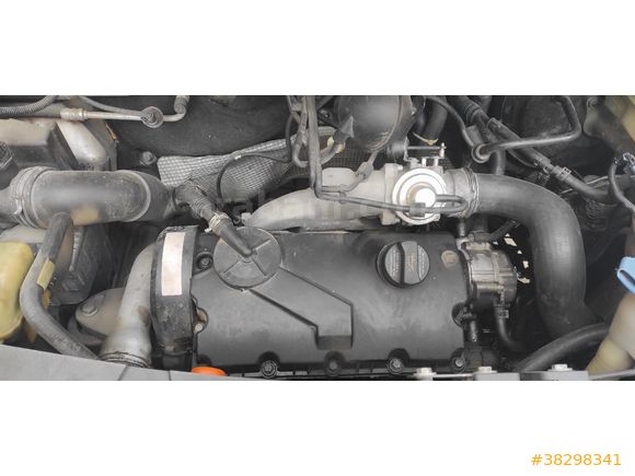 Sahibinden Volkswagen MultiVan 1.9 TDI 2004 Model  393.400 km Gri (Gümüş)