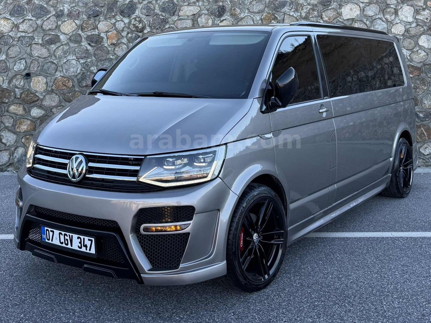 Galeriden Volkswagen Caravelle 2.0 TDI SCR BMT Highline 2018 Model Konya 170.000 km Sarı 1