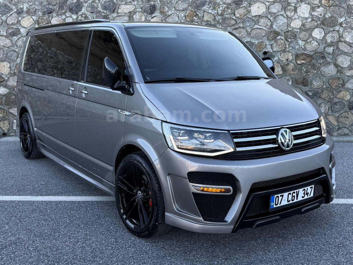 Galeriden Volkswagen Caravelle 2.0 TDI SCR BMT Highline 2018 Model Konya 170.000 km Sarı 7