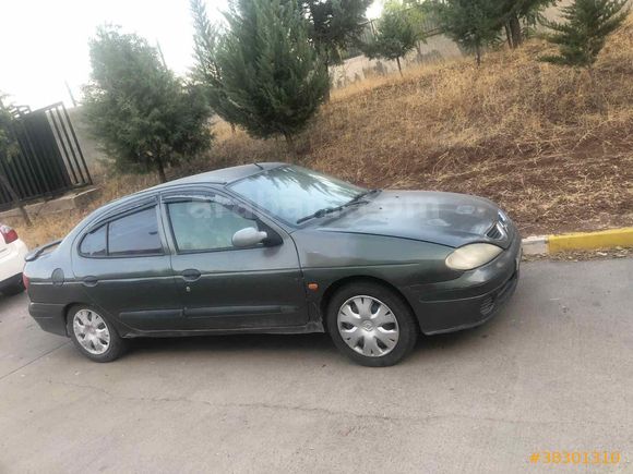 Memurdan Temiz Megane 1  