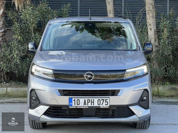 2024 CAM TAVAN OPEL COMBO ULTIMATE 37.000KM HATASIZ BOYASIZ