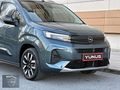 YUNUS OTOMOTİV'den 2024 Opel Combo Ultimate Cam Tavan Boyasız