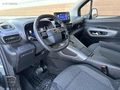YUNUS OTOMOTİV'den 2024 Opel Combo Ultimate Cam Tavan Boyasız