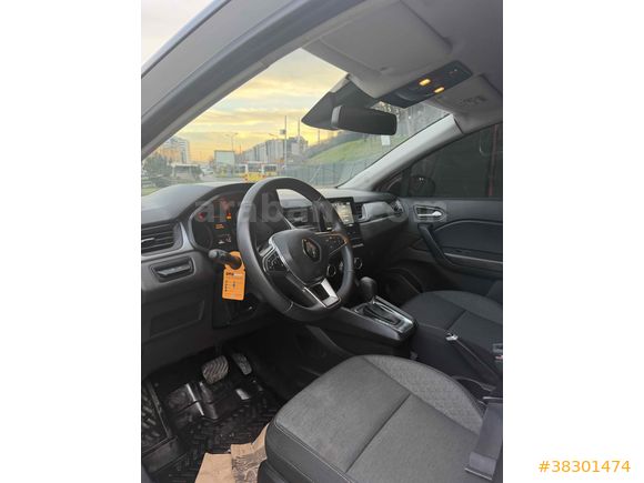 Sahibinden Renault Captur 1.3 TCe Touch Plus 2023 Model 