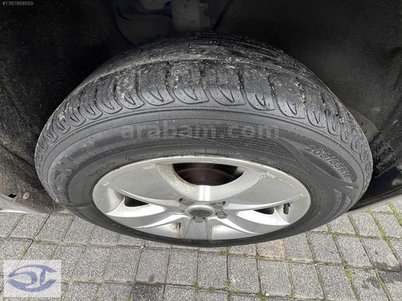 2011 OCTAVİA 1.6 AMBİENTE - BENZİN+LPG - DEĞİŞENİ YOK- 267 000KM