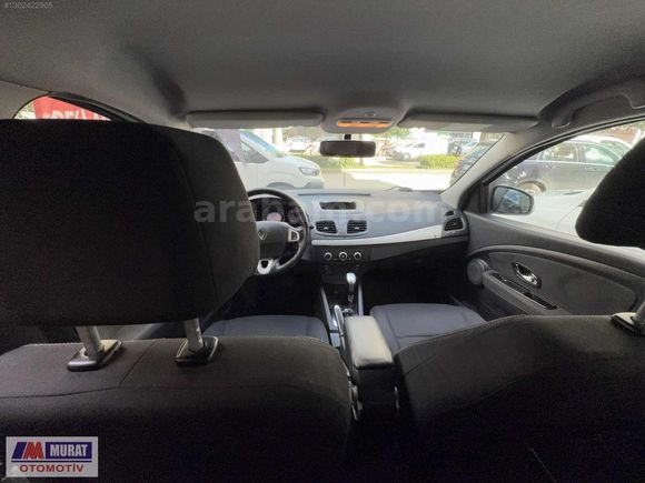 2013 model 1.6 tam otomatik Megane