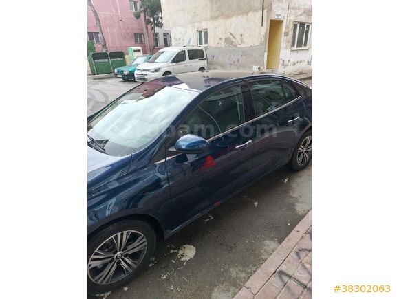 Sahibinden Renault Megane 1.3 TCe Touch 2023 Model