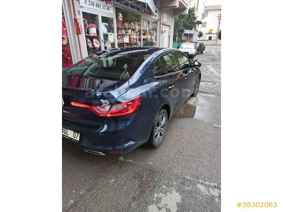 Sahibinden Renault Megane 1.3 TCe Touch 2023 Model