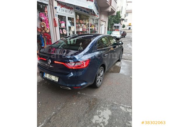 Sahibinden Renault Megane 1.3 TCe Touch 2023 Model