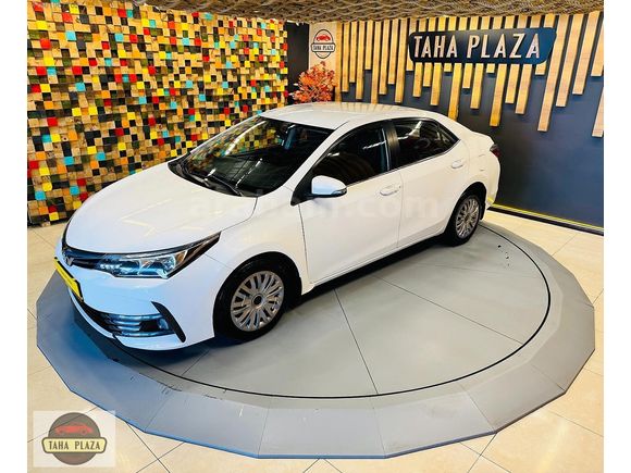 2017 Corolla 1.4 D-4D Touch 90 Hp Led+Geri Görüş ~Taha Plaza~