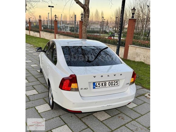 ORJİNAL DEĞİŞENSİZ KAZASIZ 1 PARÇA BOYALI TAKAS OLUR