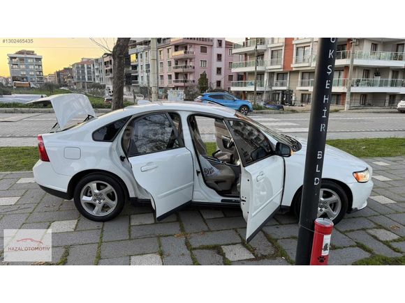 ORJİNAL DEĞİŞENSİZ KAZASIZ 1 PARÇA BOYALI TAKAS OLUR