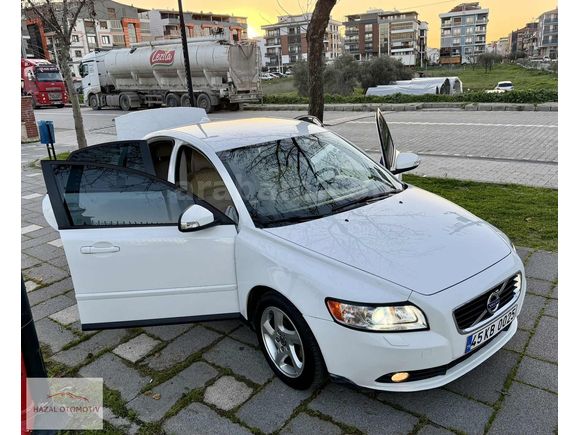 ORJİNAL DEĞİŞENSİZ KAZASIZ 1 PARÇA BOYALI TAKAS OLUR