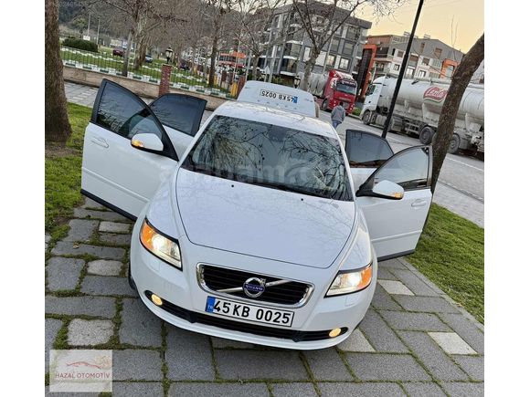 ORJİNAL DEĞİŞENSİZ KAZASIZ 1 PARÇA BOYALI TAKAS OLUR