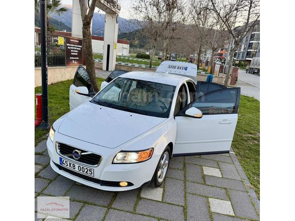 ORJİNAL DEĞİŞENSİZ KAZASIZ 1 PARÇA BOYALI TAKAS OLUR