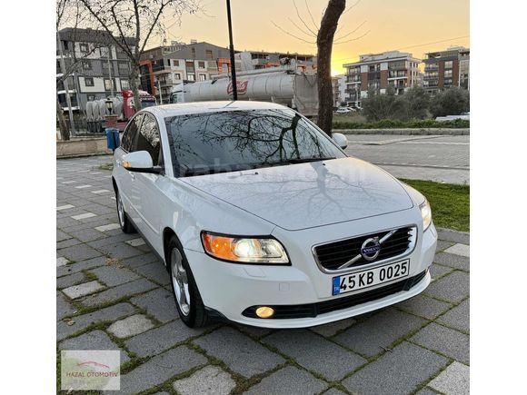ORJİNAL DEĞİŞENSİZ KAZASIZ 1 PARÇA BOYALI TAKAS OLUR