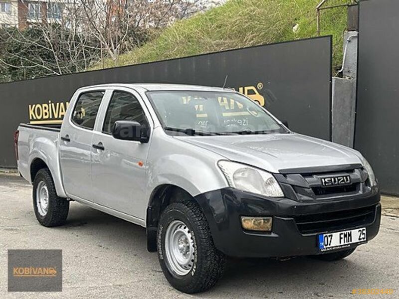 **2013 MODEL**4X4 ÇEKER KLİMALI MOTOR,MEKANİK İYİ DURUMDA