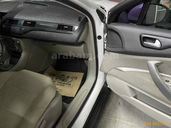 Sahibinden Citroen C5 1.6 e-HDi Dynamique 2011 Model 