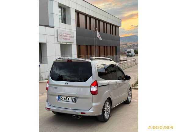 Sahibinden Ford Tourneo Courier 1.6 TDCi Titanium 2017 Model 