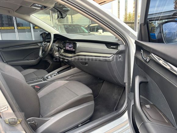 2023 SKODA OCTAV?İA 1.0 E-TEC ELİTE