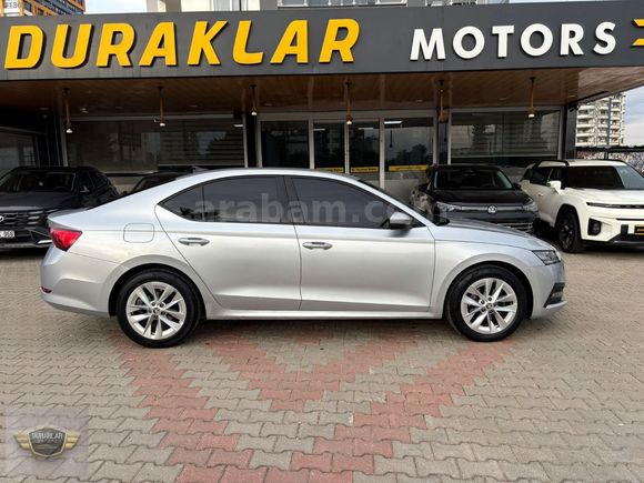 2023 SKODA OCTAV?İA 1.0 E-TEC ELİTE