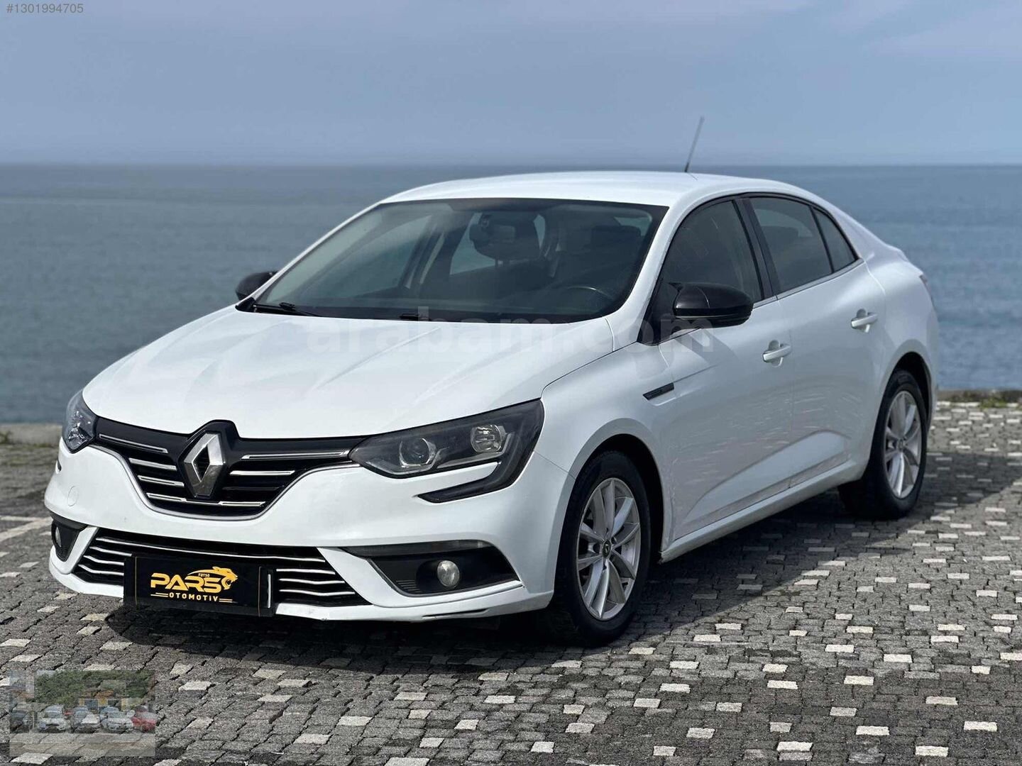 Galeriden Renault Megane 1.5 dCi Touch 2016 Model Ordu 219.500 km Beyaz 1