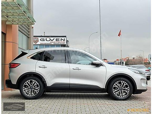 EMEK OTOMOTİV'DEN 2020 KUGA 1.5 ECOBLUE TİTANİUM 72 KM BOYASIZ
