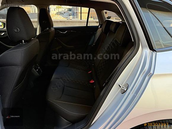BOYASIZ 2022 SKODA SCALA 1.0 TSİ ELİTE DSG VİTES